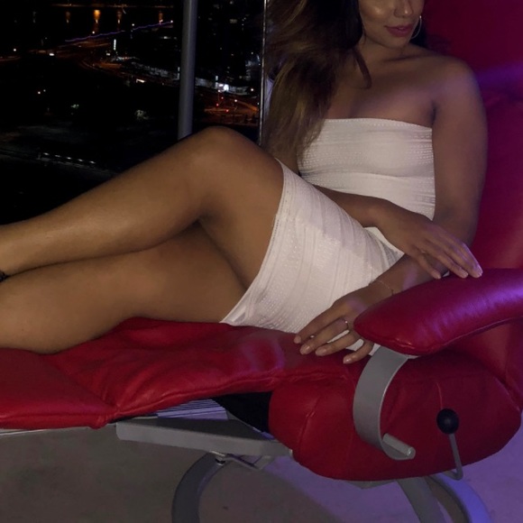 Cutest white lace tub dress med/lrg - Picture 5 of 5